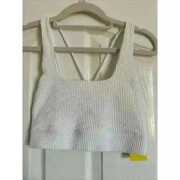 NWT Eleven By Venus Williams Allure Sports Bra Size XSmall Workout Tennis Top - Picture 1 of 4